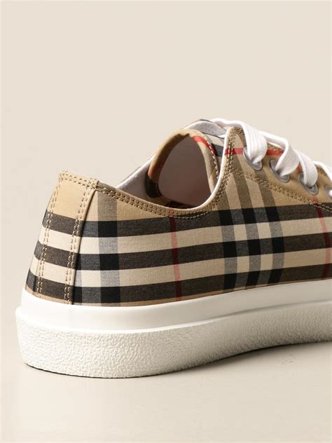 burberry shoes converse|men's Burberry shoes price.